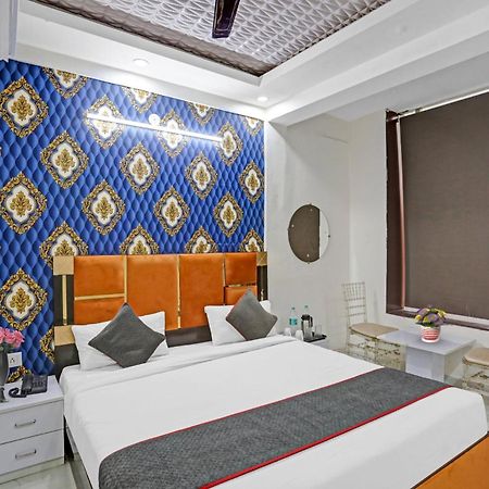 Hotel O Heritage Inn Нойда Екстер'єр фото